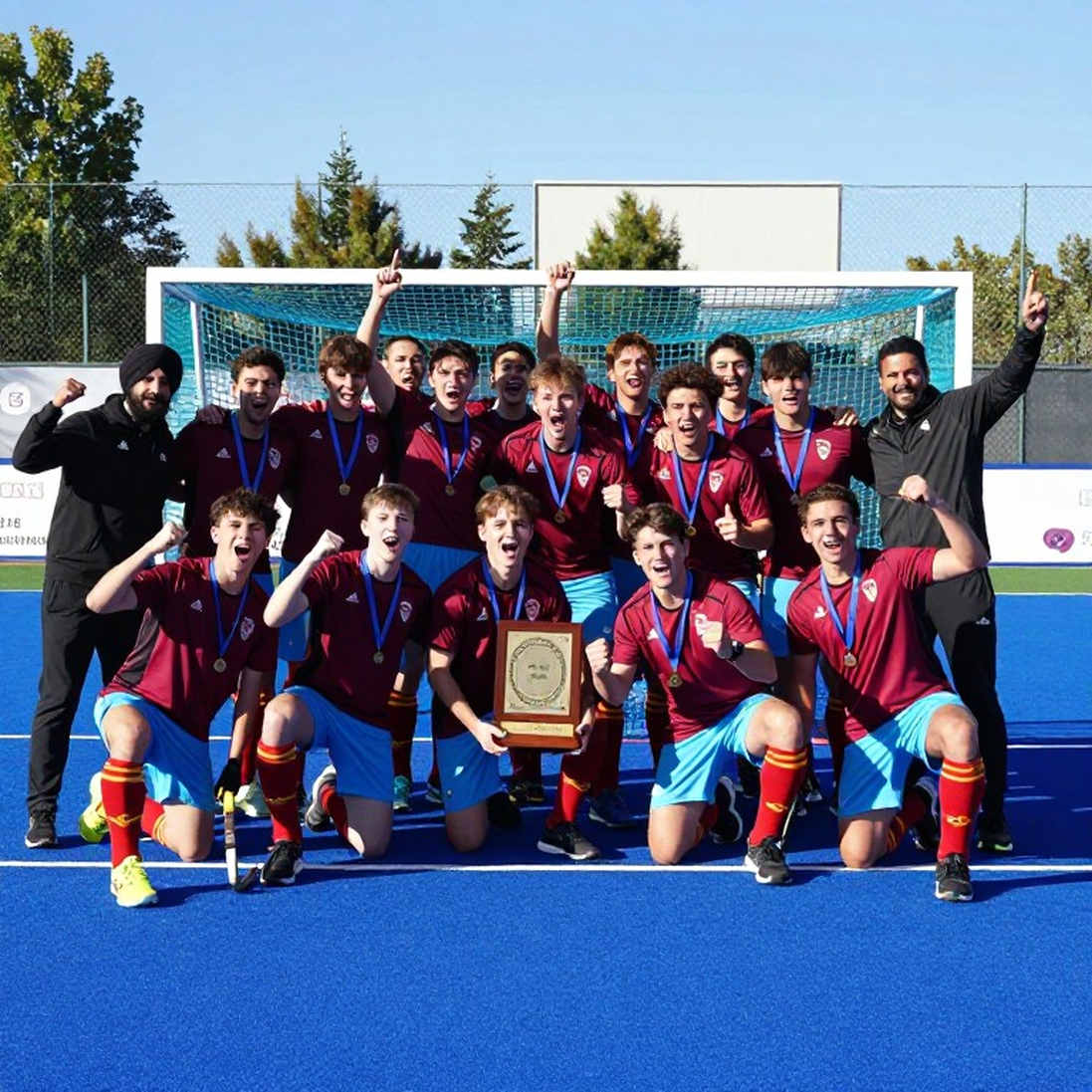 ২৭ বছরে ১৩ আসর, ২১-এর লাইন আর খালি ক্যালেন্ডার: হকির সংকট আসলে কোথায়